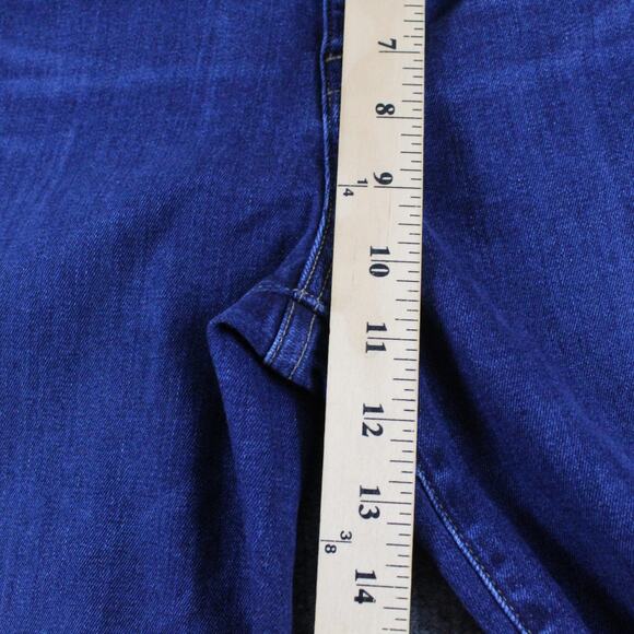 Sold - Picture 3 of 7